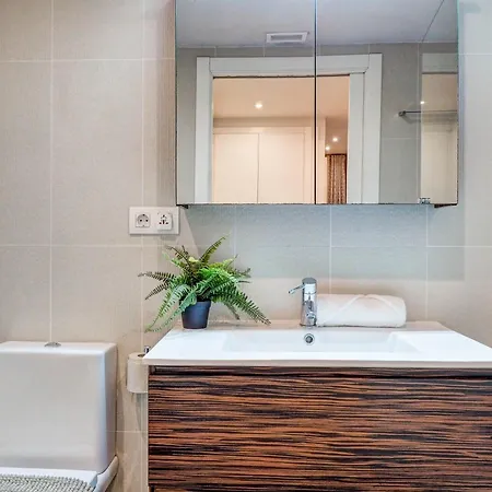 Luxe By Hello Homes Apartment